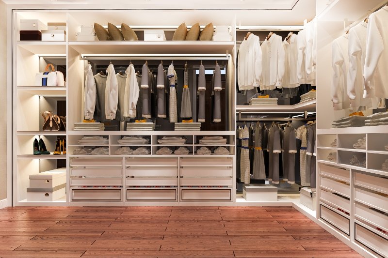 8 Walk-In Closet Ideas to Maximize Storage in Your New Home
